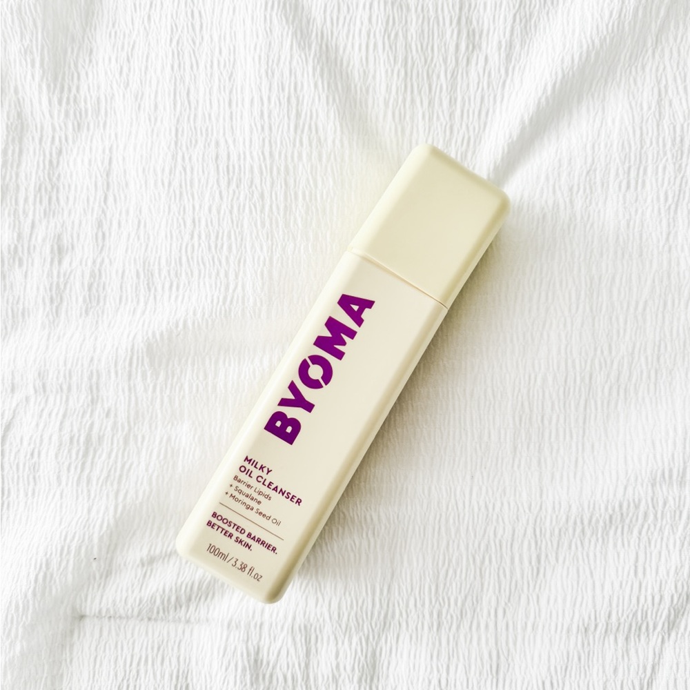 Byoma milky oil cleanser